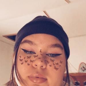 Meet your Posher, Gracie-ann